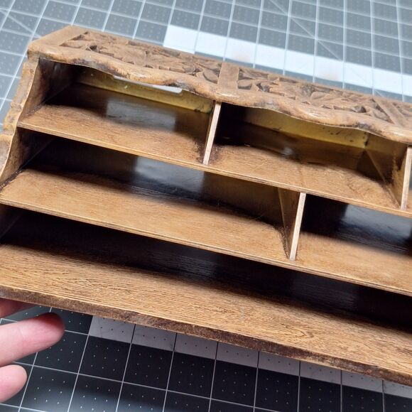 Vintage Lerner Desk Top Letter Mail File Holder Organizer Faux Wood Ornate USA - Picture 10 of 16